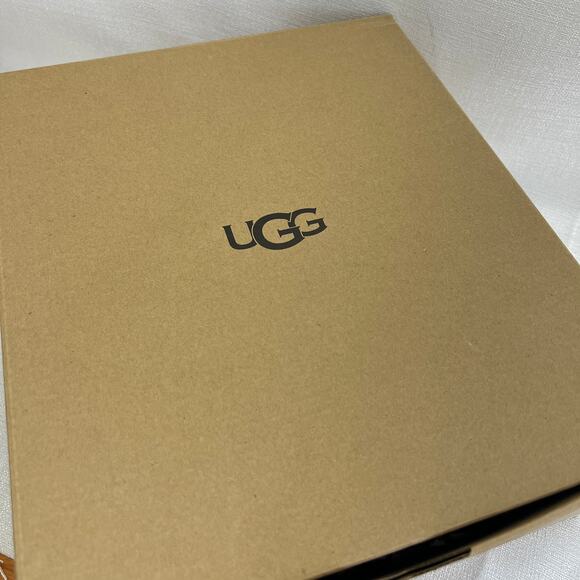 UGG CA805 x BEAMS Black Bear Men’s 9 – Rare Collab, 12x12 Series